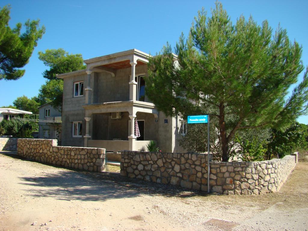 Apartments Pinus Pirovac Quarto foto
