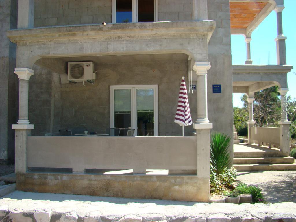 Apartments Pinus Pirovac Quarto foto
