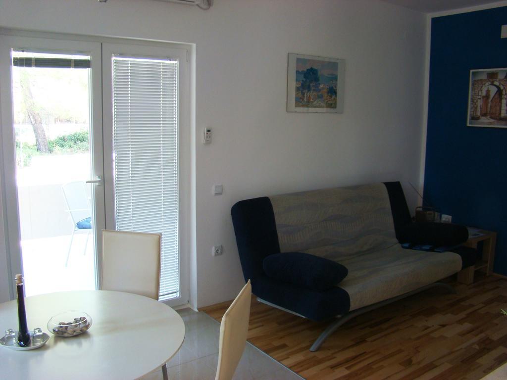 Apartments Pinus Pirovac Quarto foto